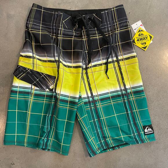 Quicksilver black yellow green swim trunks board shorts boys 26 NEW Jamaica - Picture 1 of 3